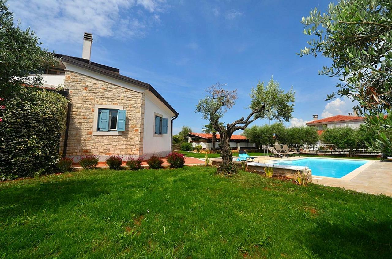 Holiday Home Sverko Novigrad Istria Exterior foto