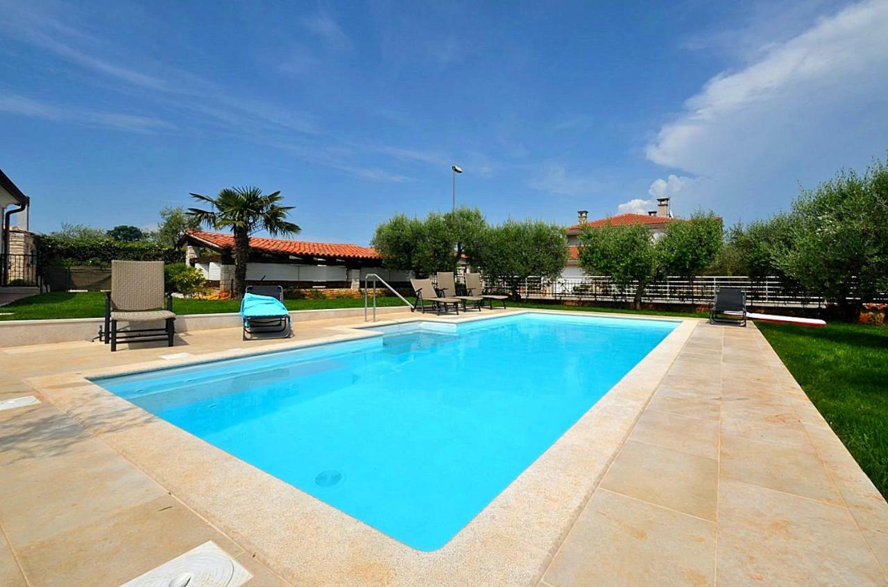 Holiday Home Sverko Novigrad Istria Exterior foto