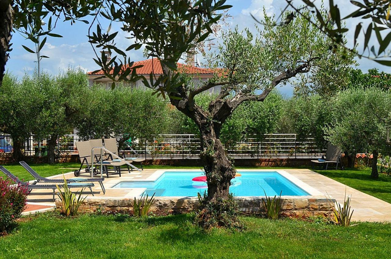 Holiday Home Sverko Novigrad Istria Exterior foto